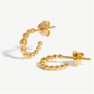 Золотая мини-серьга-кольцо из бисера