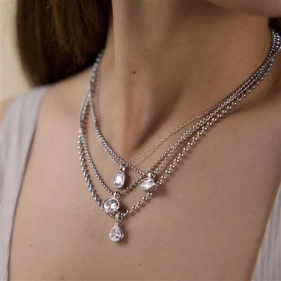 Простое ожерелье с подвеской Marquise CZ