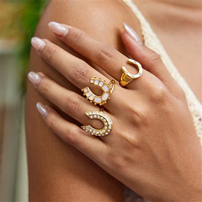 Кольцо-подкова из нержавеющей стали